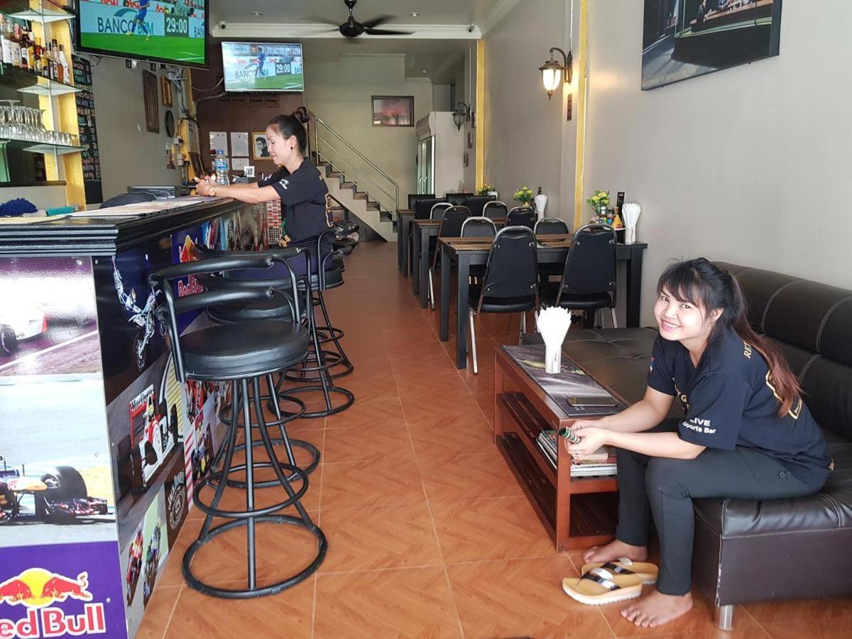 Oyo 739 Presley Guesthouse Phuket Patong Kültér fotó